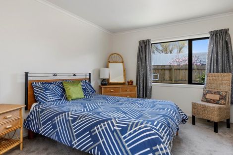 Photo of property in 1/7 Kathleen Place, Rainbow Point, Taupo, 3330