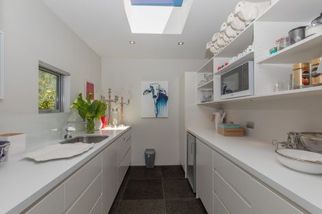 Photo of property in 15 Faulks Terrace, Wanaka, 9305