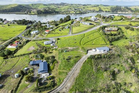 Photo of property in 17 Dem Road, Pahi, Paparoa, 0571