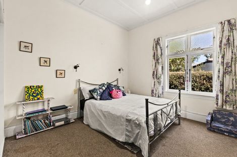 Photo of property in 115 Charlotte Crescent, Mayfair, Hastings, 4122