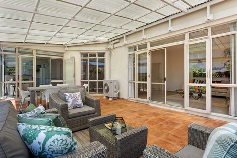 Photo of property in 1/3 Sylvan Park Avenue, Milford, Auckland, 0620