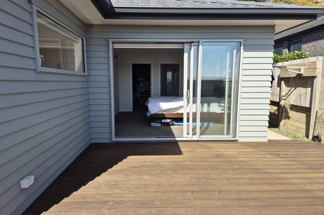 Photo of property in 18 Schooner Drive, Whitby, Porirua, 5024