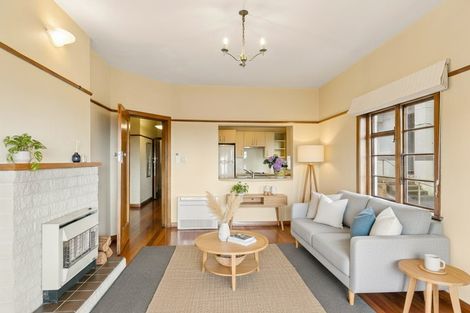 Photo of property in 9a Stowe Hill, Thorndon, Wellington, 6011