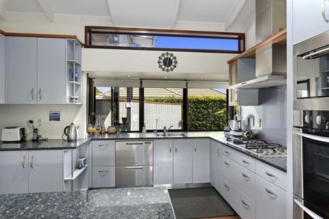 Photo of property in 30 Rata Street, Waikanae, 5036