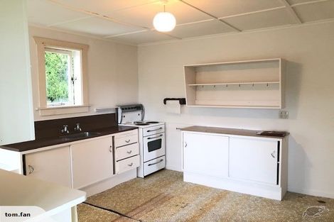 Photo of property in 8 Park Rise, Campbells Bay, Auckland, 0630