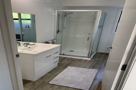Photo of property in 69 Palmers Road, New Brighton, Christchurch, 8083