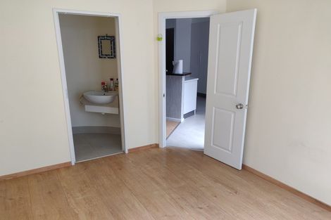 Photo of property in Tuscany Towers, 30/1 Ambrico Place, New Lynn, Auckland, 0600