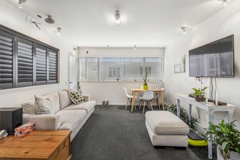 Photo of property in Lago Apartments, 1102unit Fenton Street, Rotorua, 3010