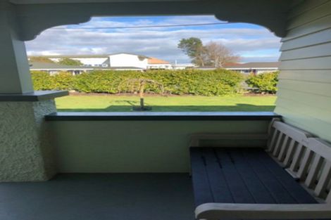 Photo of property in 16 Trafalgar Street, Levin, 5510