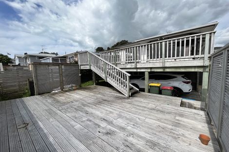 Photo of property in 3 Mount View Place, Spotswood, New Plymouth, 4310
