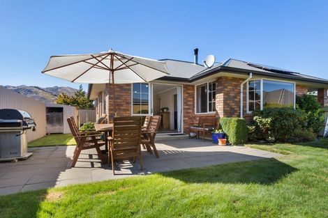 Photo of property in 9 Fenwick Crescent, Cromwell, 9310