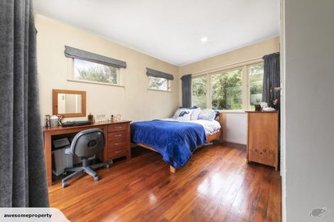 Photo of property in 67 Kaurilands Road, Titirangi, Auckland, 0604