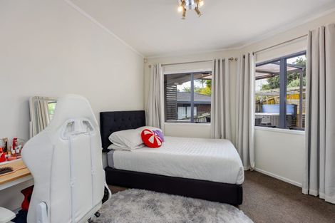 Photo of property in 44 Bayside Drive, Browns Bay, Auckland, 0630