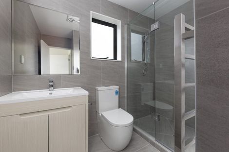 Photo of property in 1/50 Newington Road, Henderson, Auckland, 0612