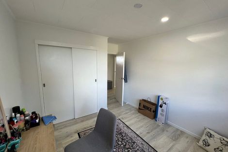 Photo of property in 35 Leaver Place, Weymouth, Auckland, 2103