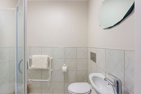 Photo of property in 9a Karaka Grove, Waikanae, 5036