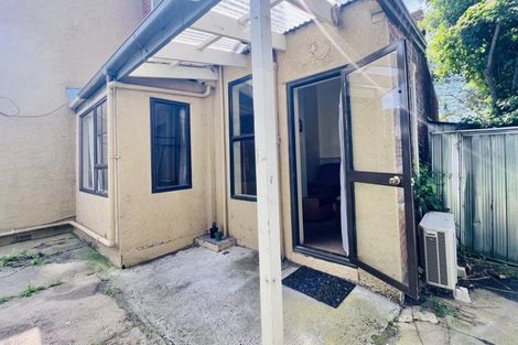 Photo of property in 1 Howe Street, North Dunedin, Dunedin, 9016