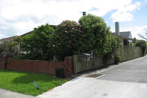 Photo of property in 19 Roto Street, Tahunanui, Nelson, 7011