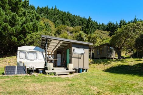 Photo of property in Waitaria Bay, Waitaria Bay, Picton, 7282