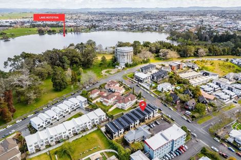 Photo of property in 143 Clarence Street, Hamilton Lake, Hamilton, 3204
