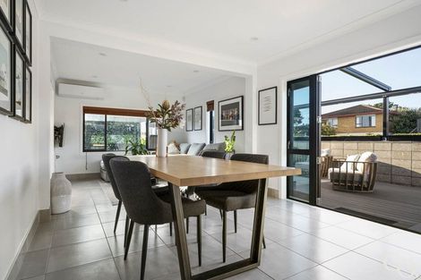 Photo of property in 48 Pitau Road, Mount Maunganui, 3116