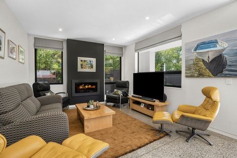 Photo of property in 91 Kuratawhiti Street, Greytown, 5794