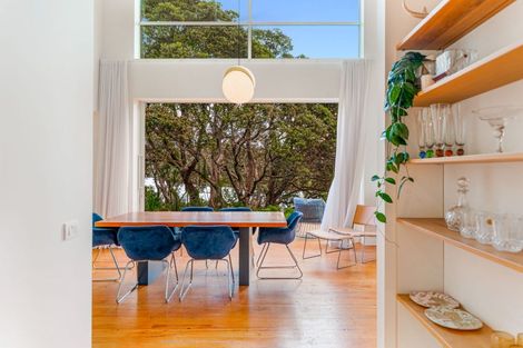 Photo of property in 16a Renata Crescent, Te Atatu Peninsula, Auckland, 0610