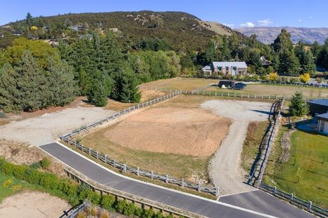 Photo of property in 7 Mcrae Rise, Wanaka, 9305