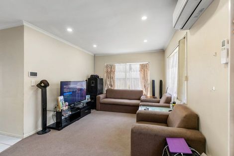 Photo of property in 1/36a Kenderdine Road, Papatoetoe, Auckland, 2025