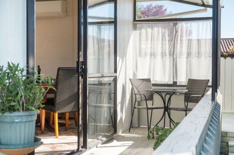 Photo of property in 1a Heath Street, St Andrews, Hamilton, 3200