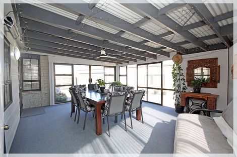 Photo of property in 24 Thomas Place, Foxton Beach, Foxton, 4815