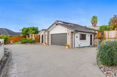 Photo of property in 5 Cadastral Court, Paraparaumu, 5032