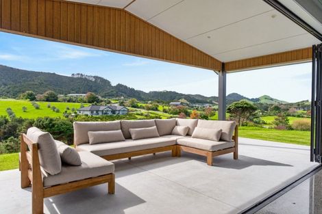 Photo of property in 10 Lakeview Lane, Mangawhai, 0573