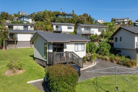 Photo of property in 8 Kotare Place, Kaiteriteri, Motueka, 7197