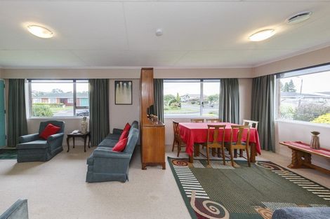 Photo of property in 2a Shelton Place, Feilding, 4702