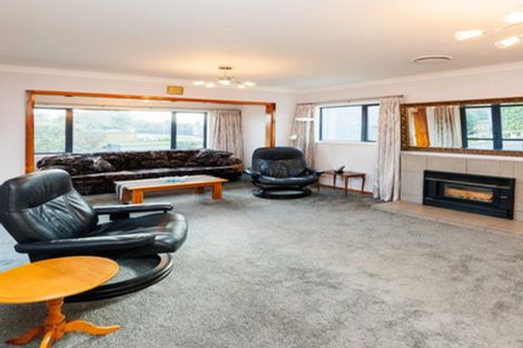 Photo of property in 16 Saint Albans Avenue, Hokowhitu, Palmerston North, 4410