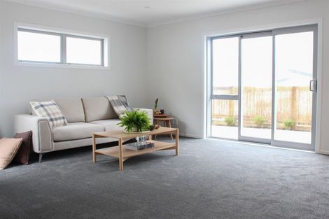 Photo of property in 9 Stockport Grove, Churton Park, 6037