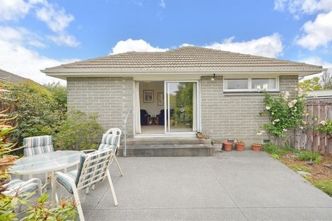 Photo of property in 10 Cheam Street, Dallington, Christchurch, 8061