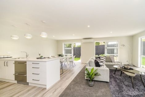 Photo of property in 74 Heretaunga Street, Palmerston North, 4414