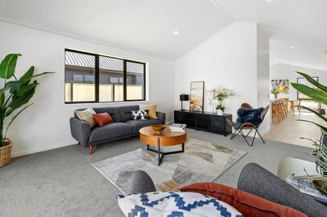Photo of property in 14 Moonstone Street, Albert Town, 9305