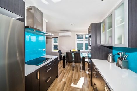 Photo of property in 2 Maire Street, Hawera, 4610