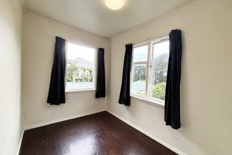 Photo of property in 51 Mortimer Terrace, Brooklyn, Wellington, 6021