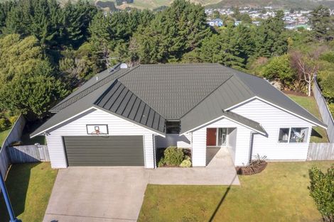 Photo of property in 13 Catlins Glen, Aotea, Porirua, 5024