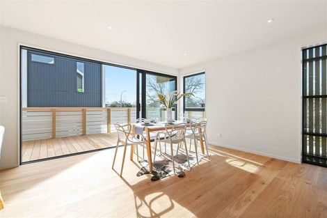 Photo of property in 2u2 Manning Street, Hamilton Central, Hamilton, 3204
