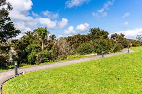 Photo of property in 11 Manaaki Circle, Paparoa, 0571