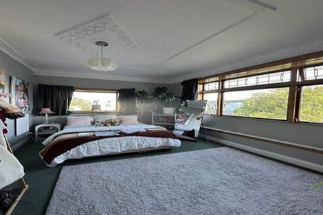 Photo of property in 10 Helen Street, Brooklyn, Wellington, 6021