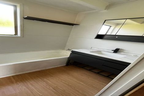 Photo of property in 5 Struan Place, Highland Park, Auckland, 2010