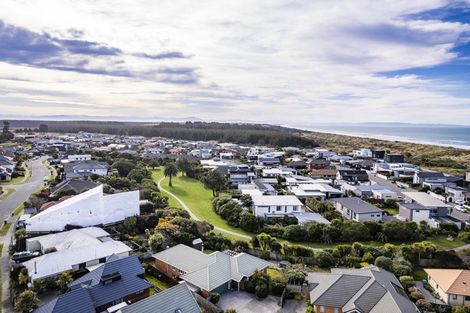 Photo of property in 14 Eastwood Rise, Waimairi Beach, Christchurch, 8083