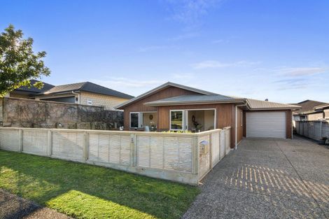 Photo of property in 3 Lakeview Quay, Pyes Pa, Tauranga, 3112