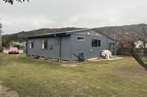 Photo of property in 12 Blyth Street, Clyde, 9330